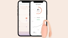 The Bloom sensor next to two smartphones displaying the corresponding app The Bloom sensor next to two smartphones displaying the corresponding app