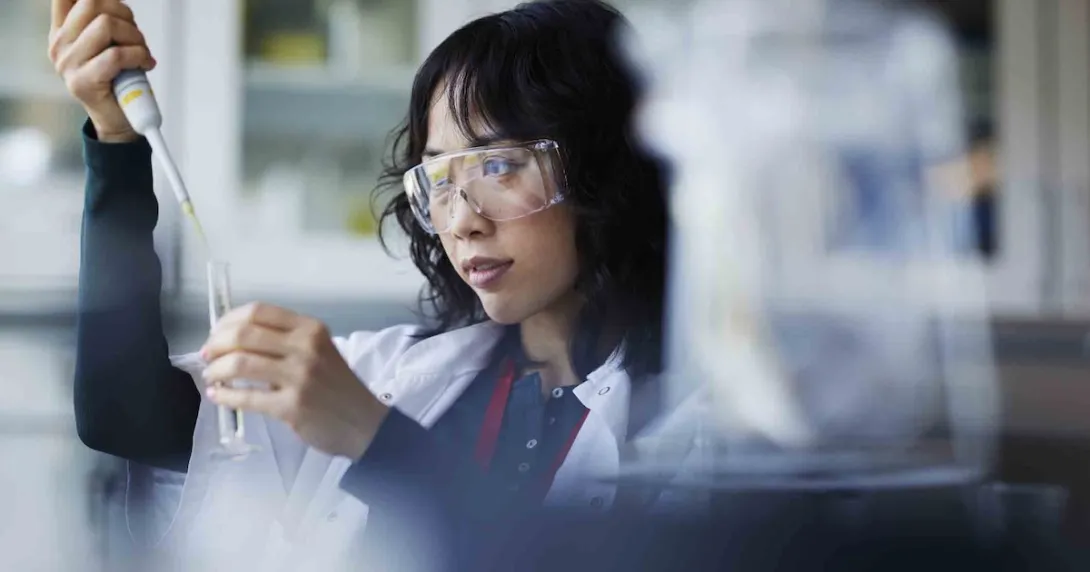 Scientist working in a lab Scientist working in a lab