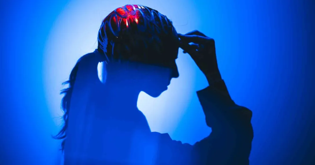 silhouette concept of brain technology