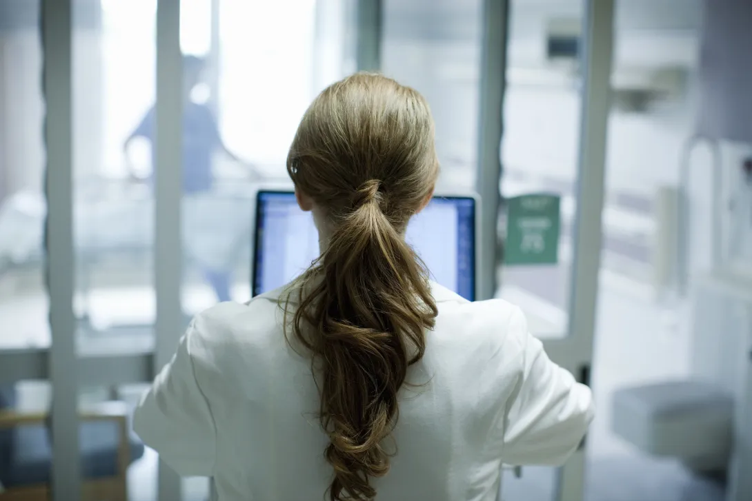 The partnership aims to investigate the role genetics play in developing personalised cancer treatments. King's College London, GSK, oncology, cancer research