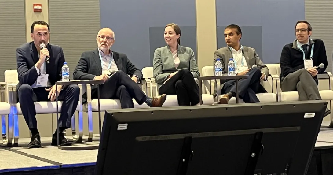 Moderator Daniel Turner-Lloveras, Chris Wasden, Kelsey Maguire, Dr. Shoeb Sitafalwalla and Dr. John Torous. Moderator Daniel Turner-Lloveras, Chris Wasden, Kelsey Maguire, Dr. Shoeb Sitafalwalla and Dr. John Torous.