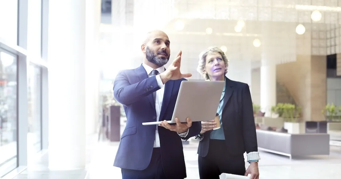 Executives consulting Executives consulting