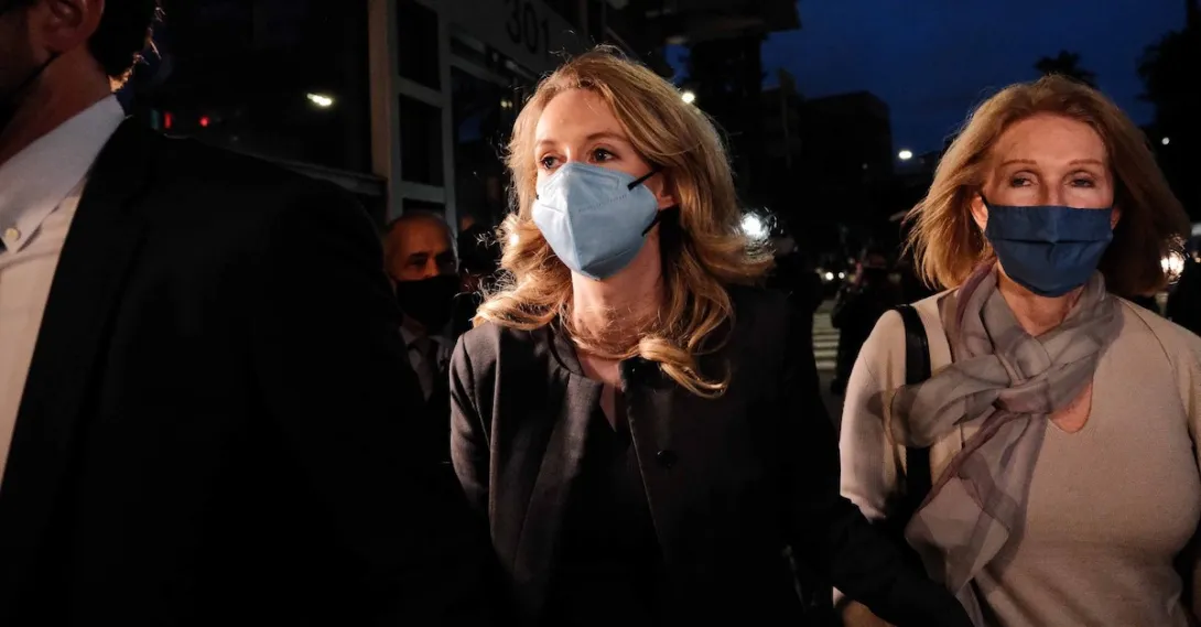 Elizabeth Holmes Elizabeth Holmes